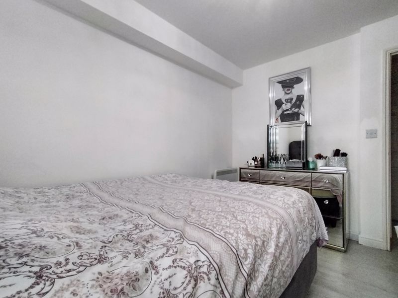 Photo 4- click for photo gallery